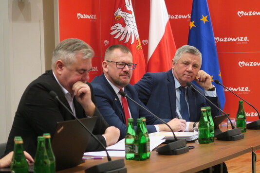 W posiedzeniu udział wzięli przedstawiciele Kolei Mazowieckich.