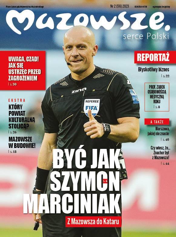 okładka wydania lutowego przedstawia sędziego piłkarskiego Szymona Marciniaka