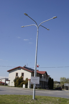 oświetlenie ronda w miejscowości Paprotnia