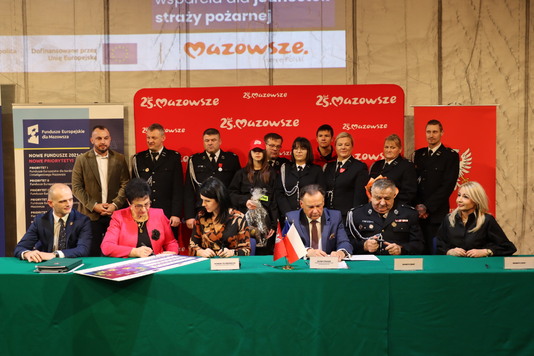 Kolejne 11 umów z jednostkami z powiatu płockiego